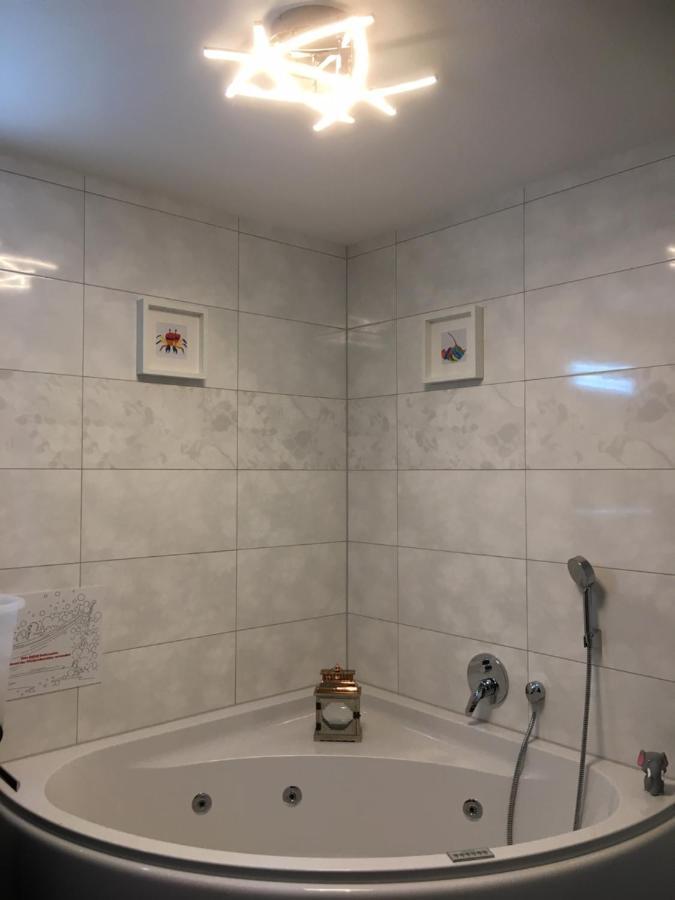 Neue Ferienwohnung Mit Whirlpool Und Sauna In Der Residenz Grafenmatt Inklusive Hochschwarzwaldcard Feldberg  Extérieur photo