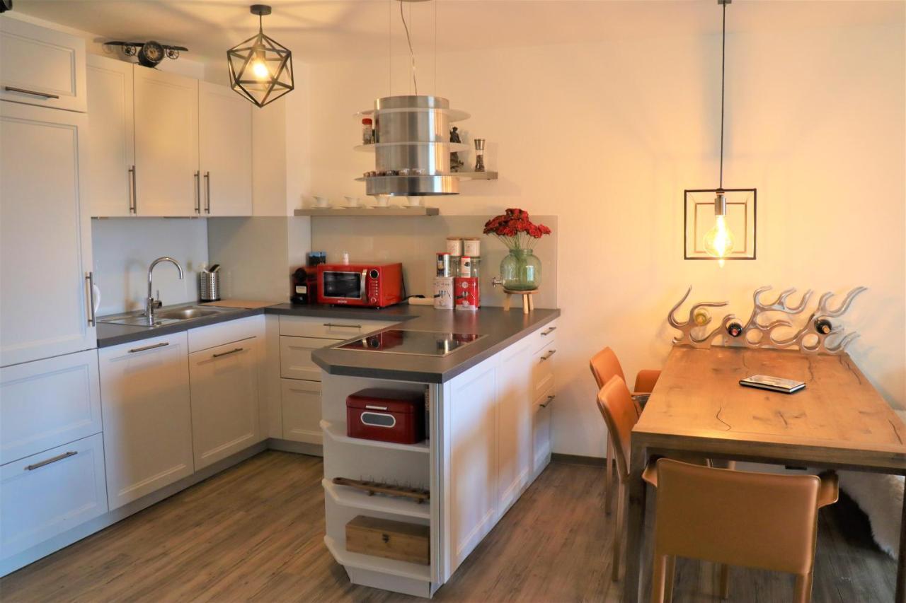 Neue Ferienwohnung Mit Whirlpool Und Sauna In Der Residenz Grafenmatt Inklusive Hochschwarzwaldcard Feldberg  Extérieur photo